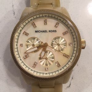 Michael Kors Jet Set Horn Watch MK5039